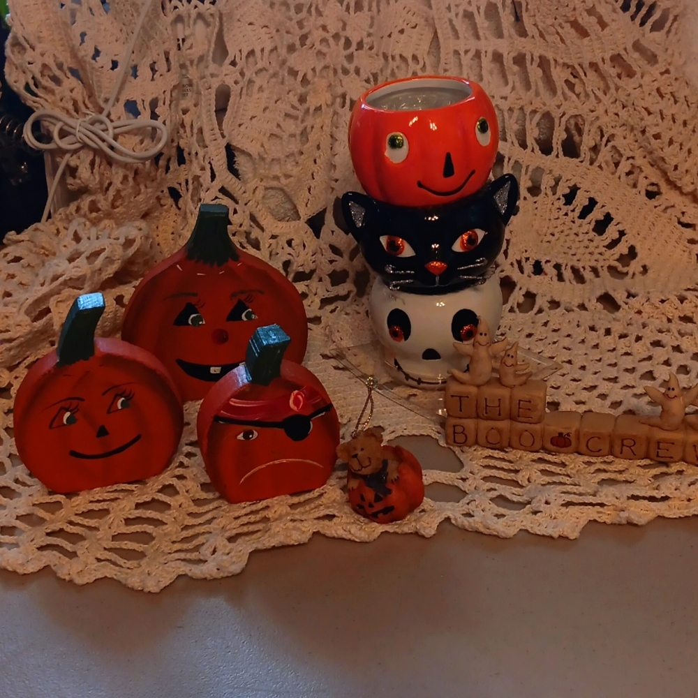 Halloween decor